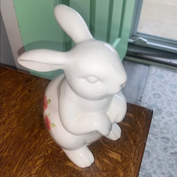 Bunny Rabbit Home Decor - Picture 3 of 6